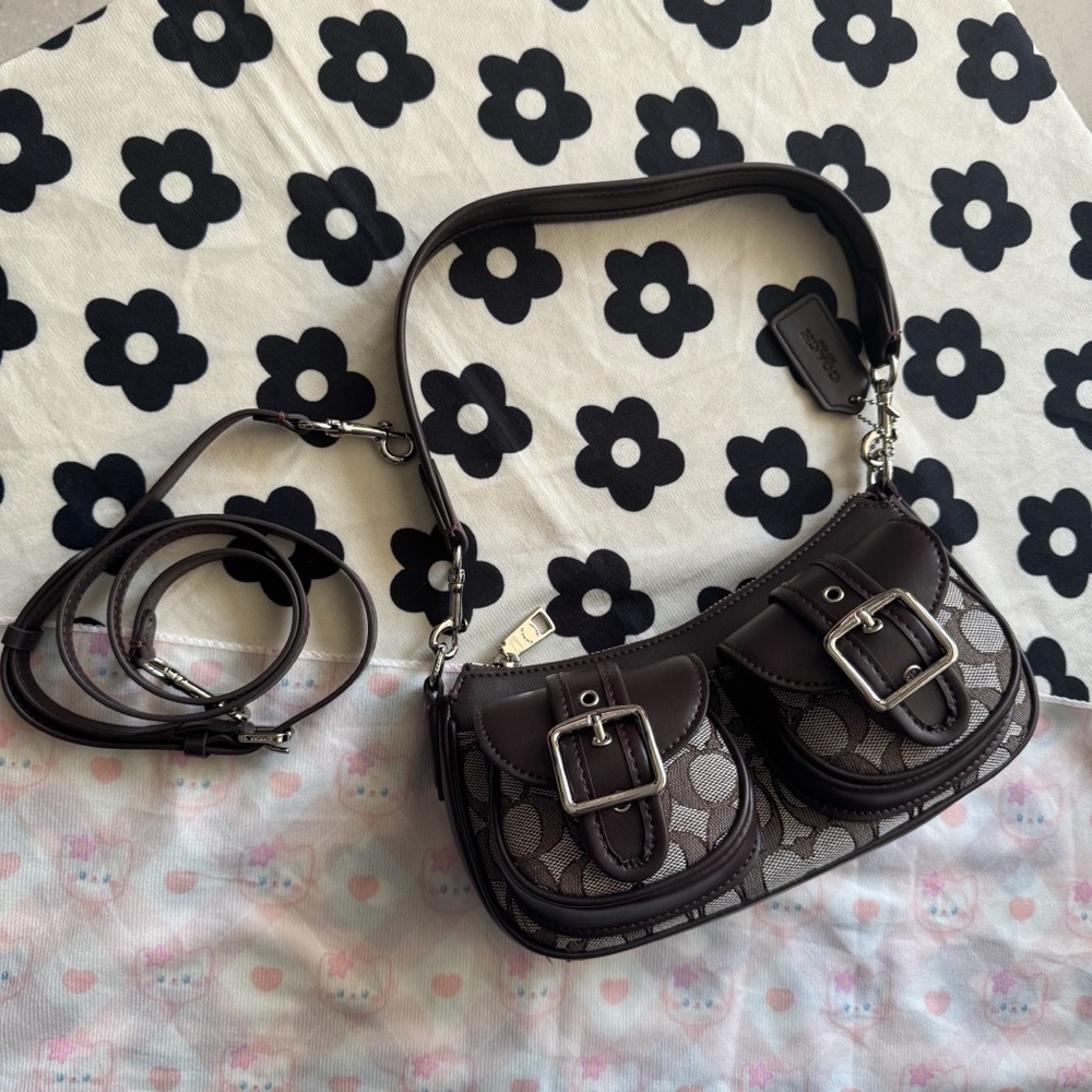 Coach Cbj00 Ashton Shoulder Bag Jacquard Leather Maple Color